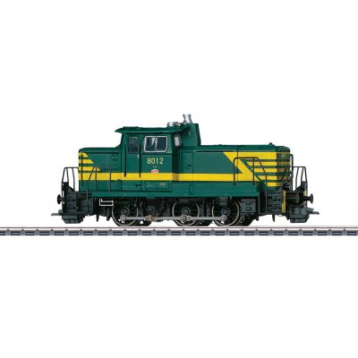 37696