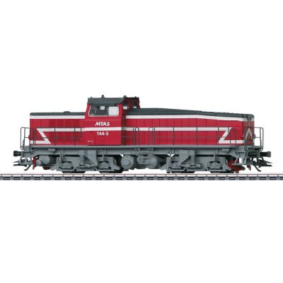 37942
