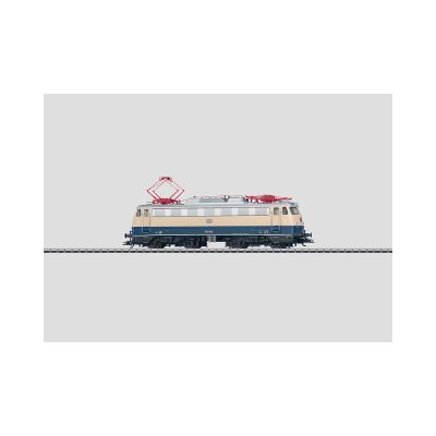 39121