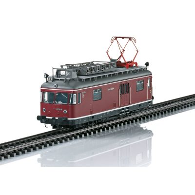 39974