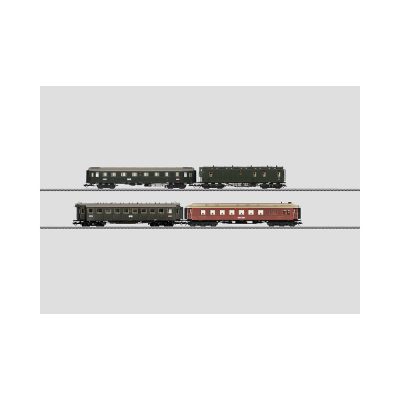 42762