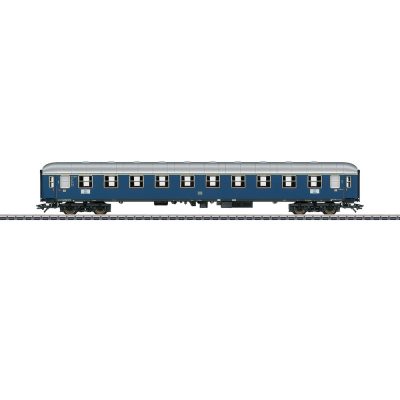 43910