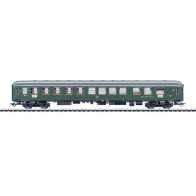 43940