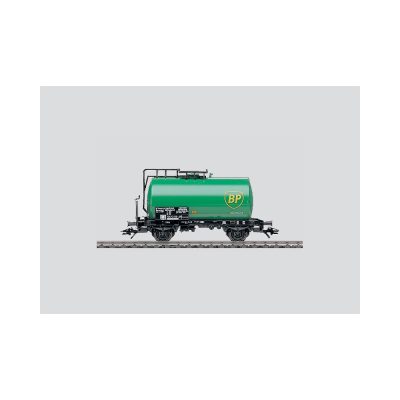 4644