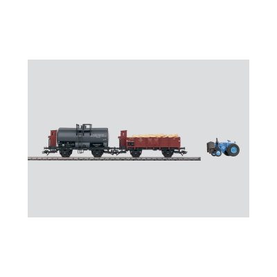46823